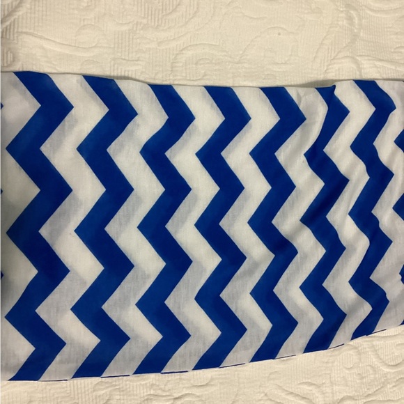 Blue & White Chevron Scarf with Zipper Pocket & Scarf Holder - Picture 6 of 11